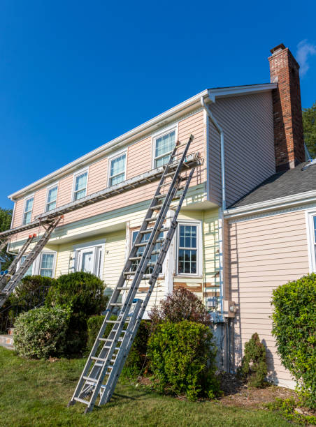 Storm Damage Siding Repair in Laguna Hills, CA